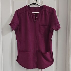 Scrubstar.  Plum Short-Sleeve Henley Pocket Top. Set